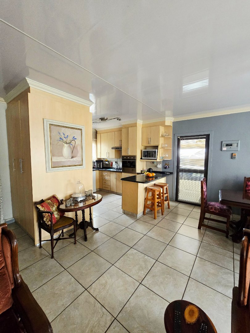 2 Bedroom Property for Sale in Wilkoppies North West